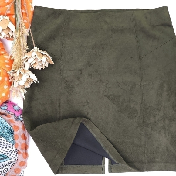 Andrew Marc Green Skirt Sz XL - Picture 4 of 11